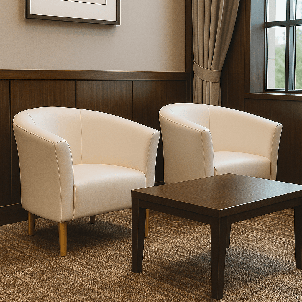 Fotel Tapicerowany Glamour Biały Ekoskóra Złote Nóżki